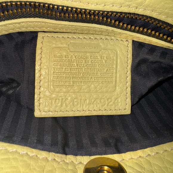 Vintage Coach Sonoma Leather Shoulder/Crossbody Bag Pistachio Green - Picture 12 of 12
